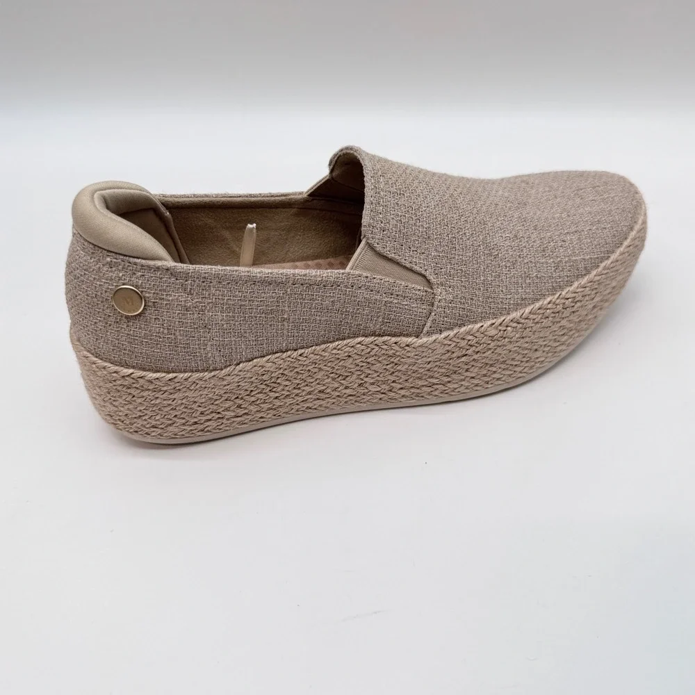 Skechers Martha Stewart BOB Sesame Slip On Womens 8 Natural Espadrille Platform